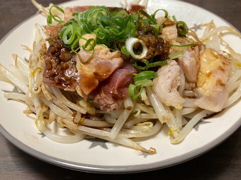 赤鶏のたたきをわさび醤油で.。.:*☆